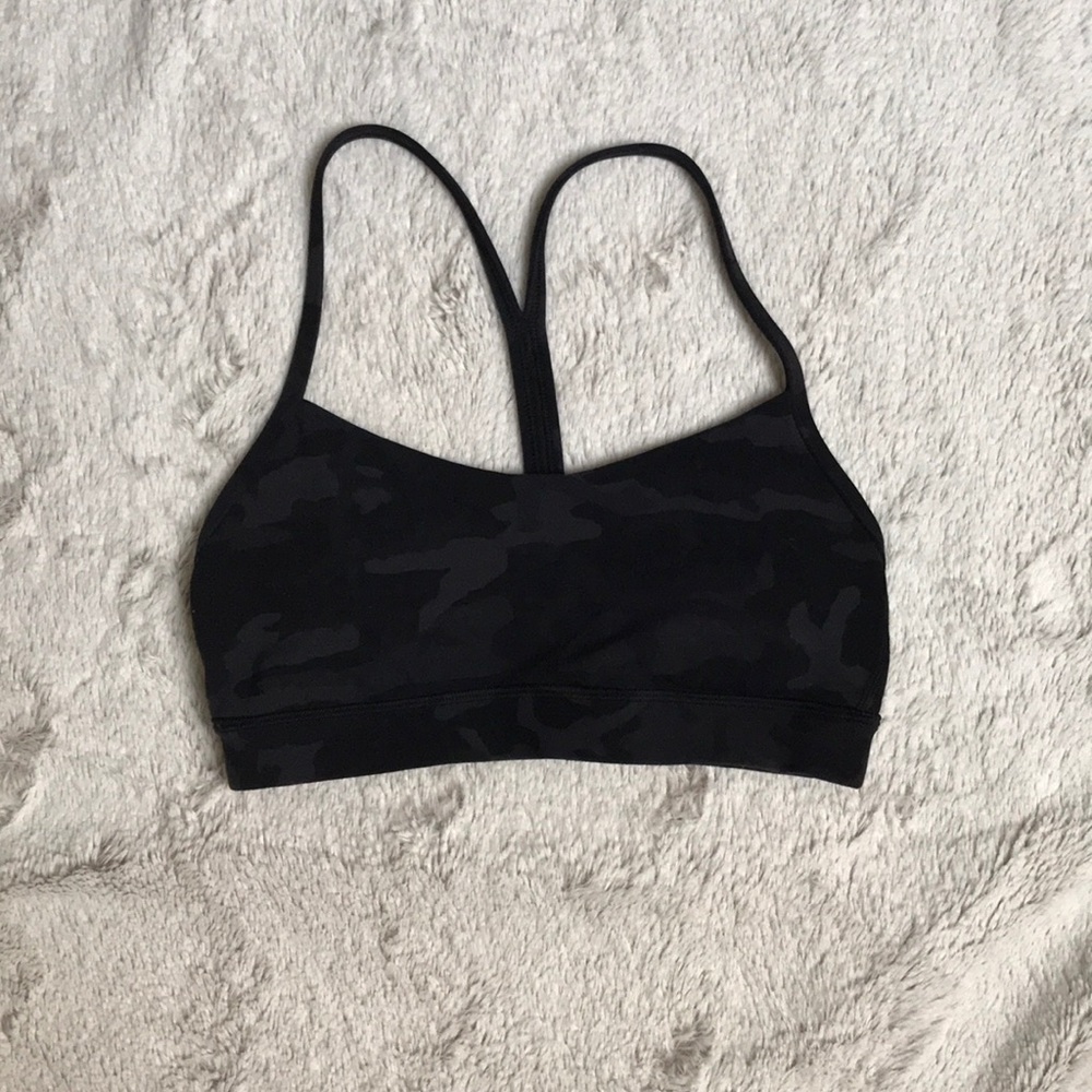 Lululemon Size 4 Camo Sports Bra